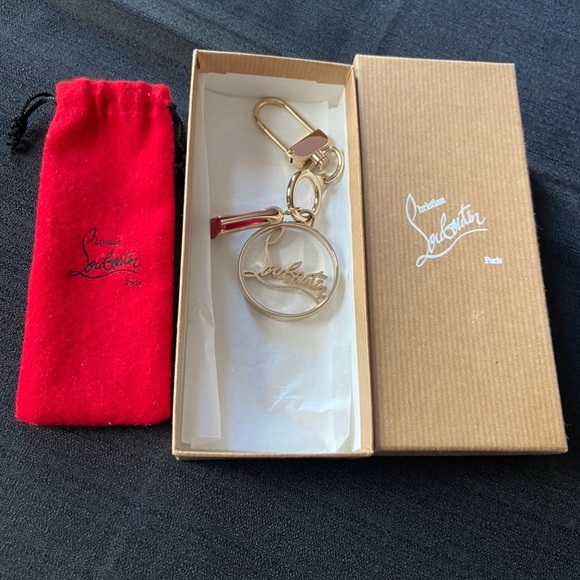 Louboutin purse charm/keychain Authentic not copy, classy as yourself. (No tags - Picture 13 of 13
